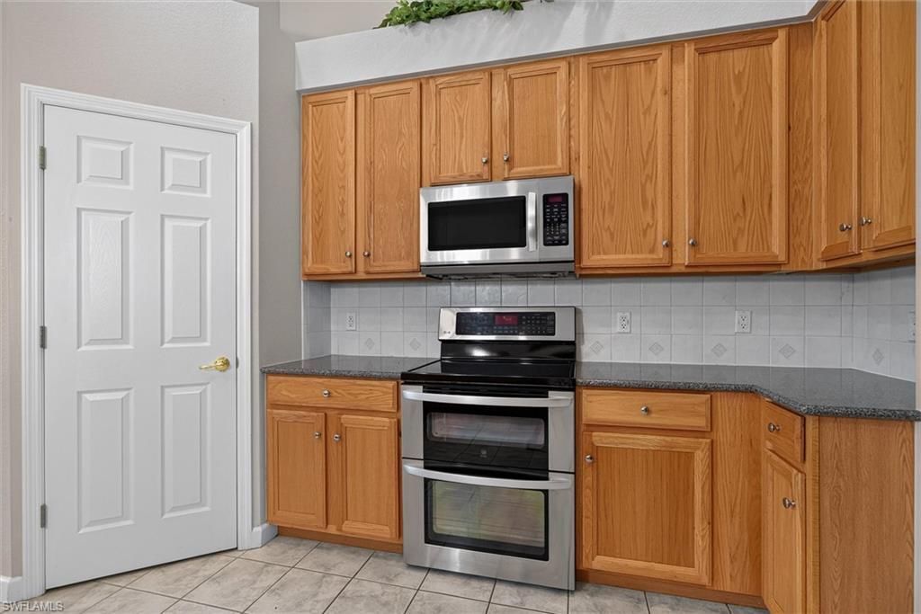 13716 Magnolia Lake Ct , Fort Myers, FL 33907 Photo