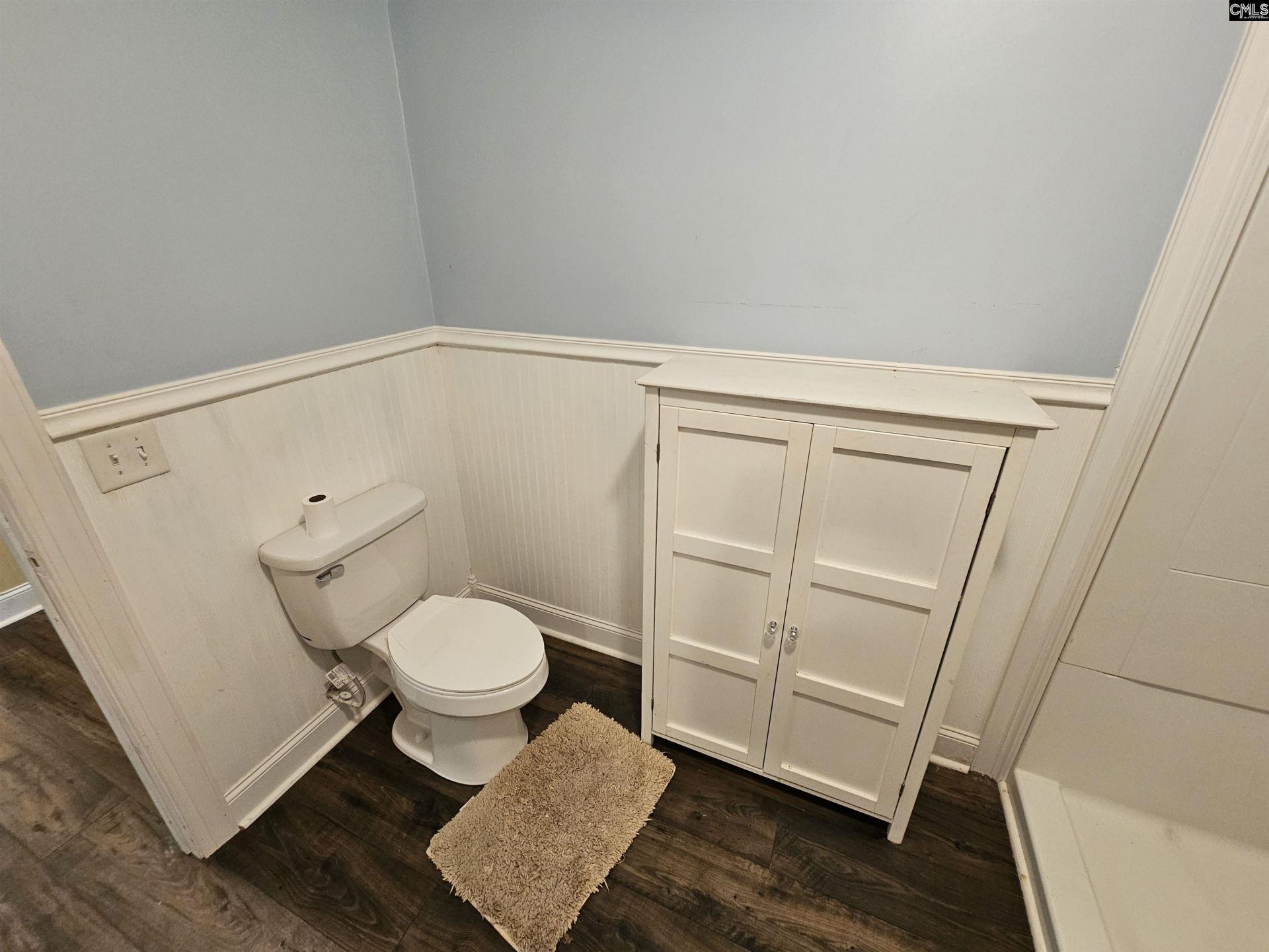 2559 Bowen Street  Photo 17