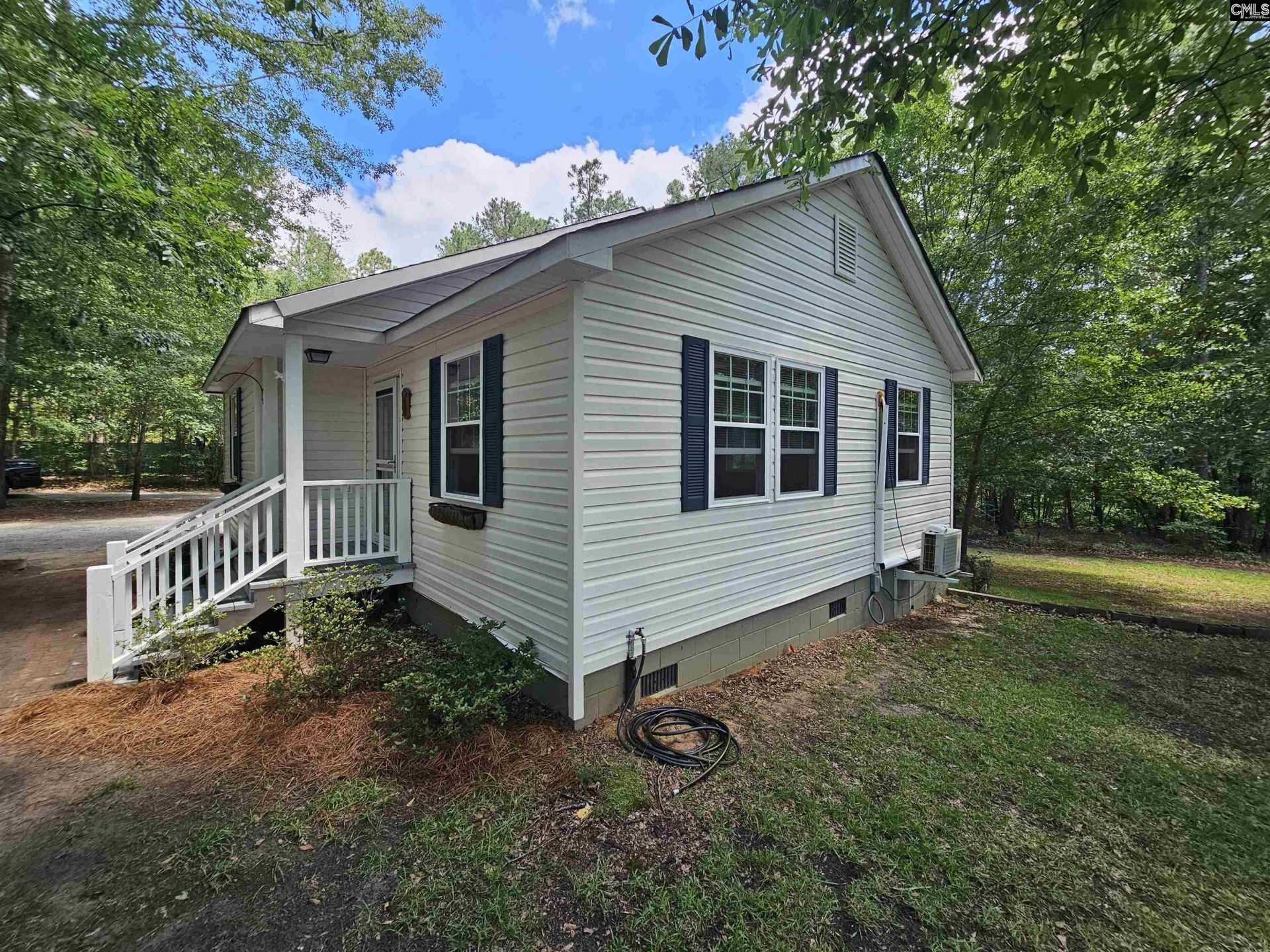 2559 Bowen Street  Photo 21