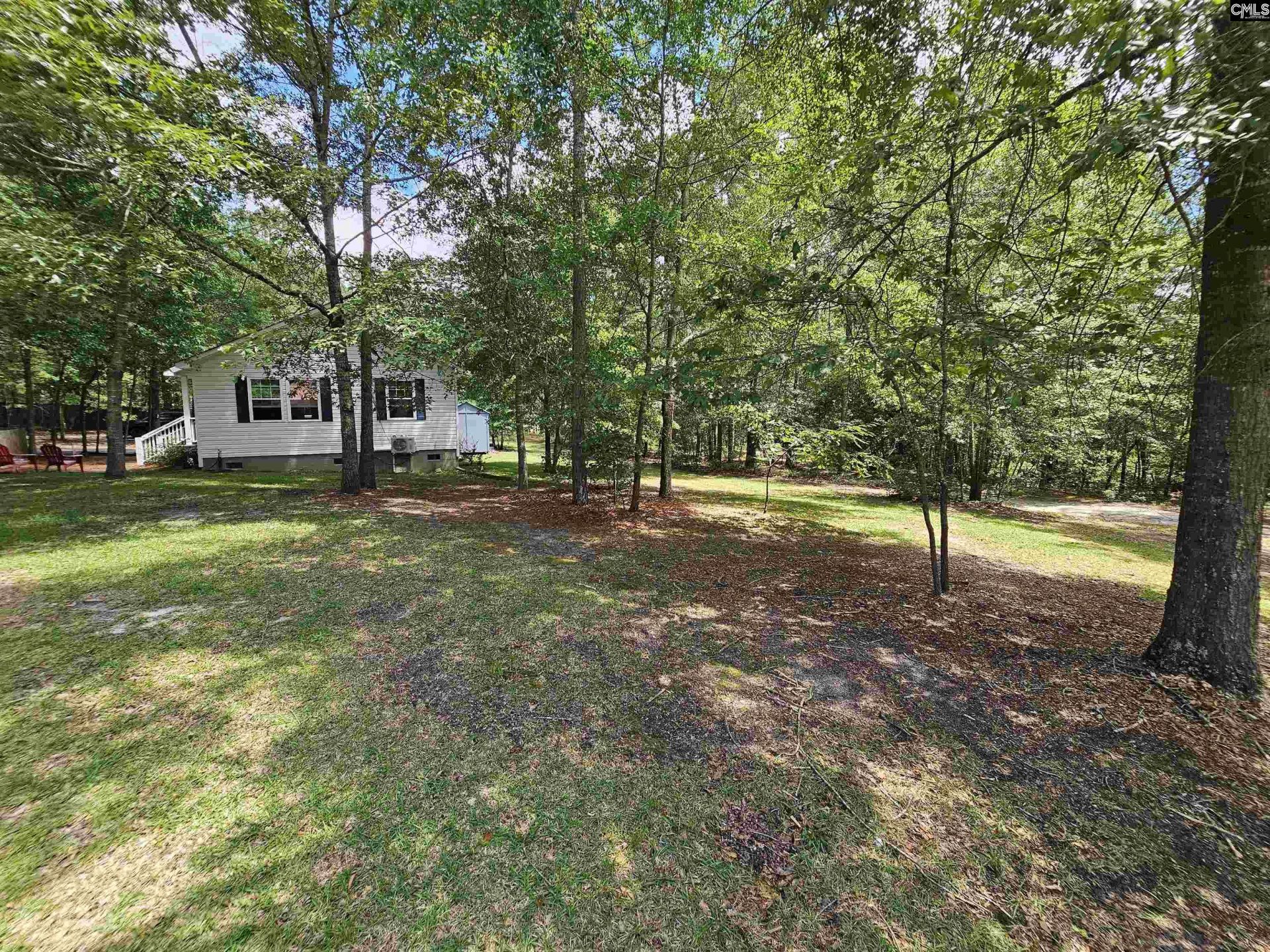 2559 Bowen Street  Photo 23
