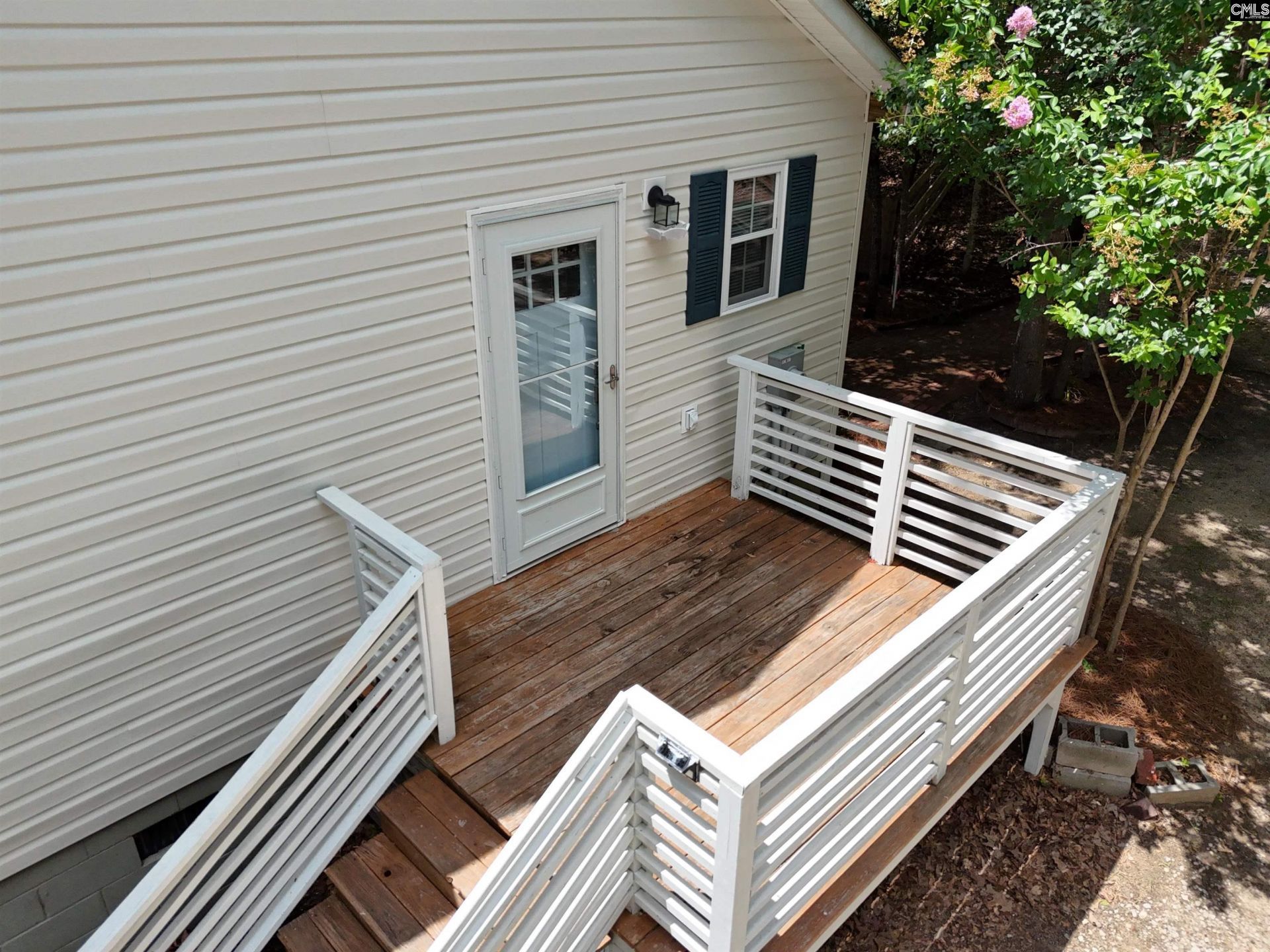 2559 Bowen Street  Photo 28