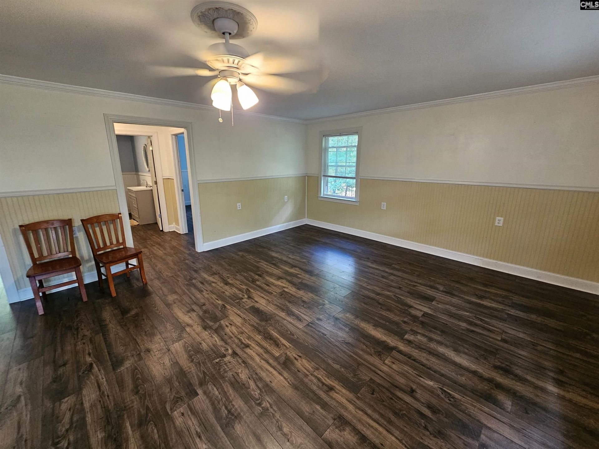 2559 Bowen Street  Photo 6
