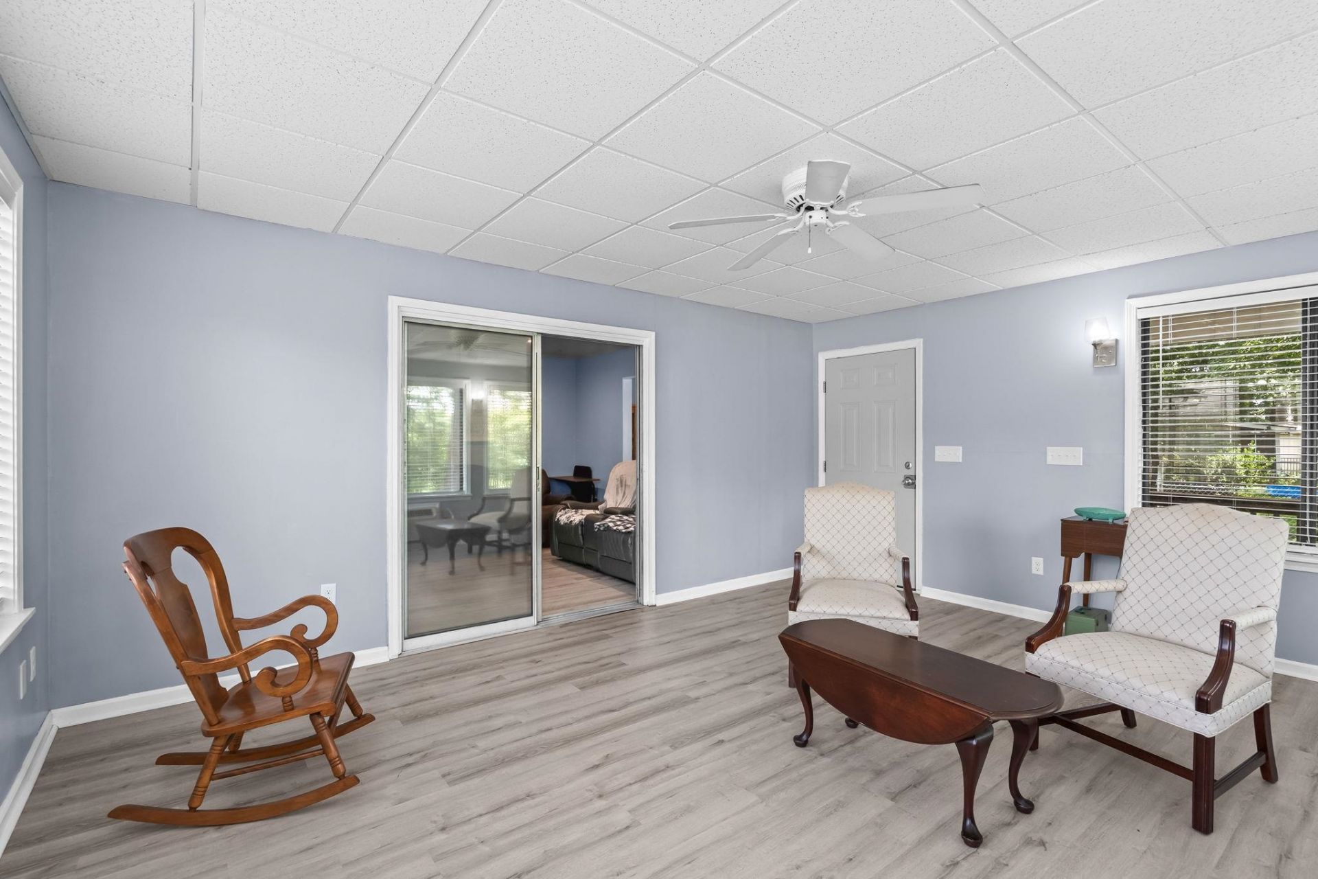 221 Hunters Rd.  Photo 14