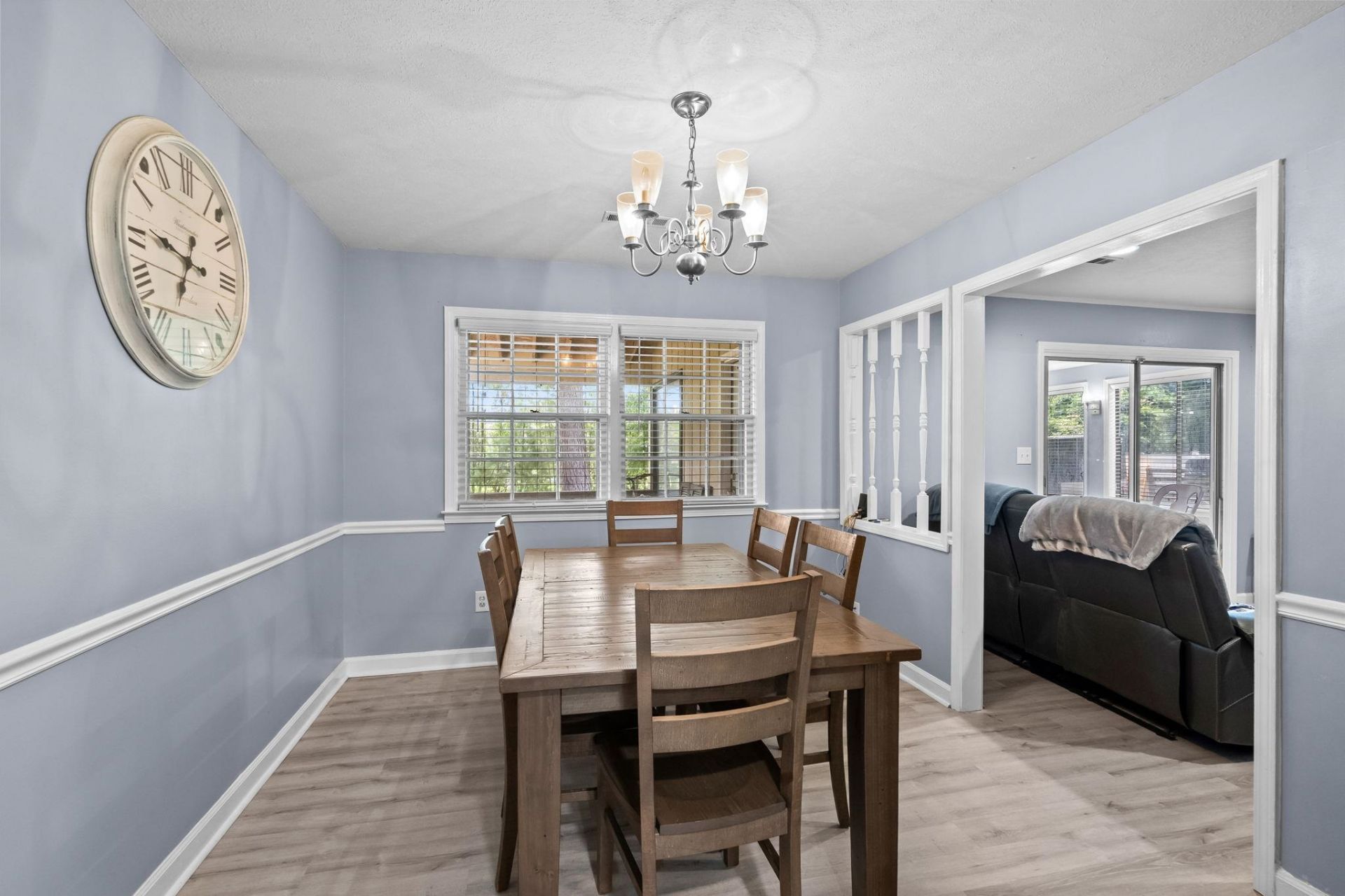 221 Hunters Rd.  Photo 19