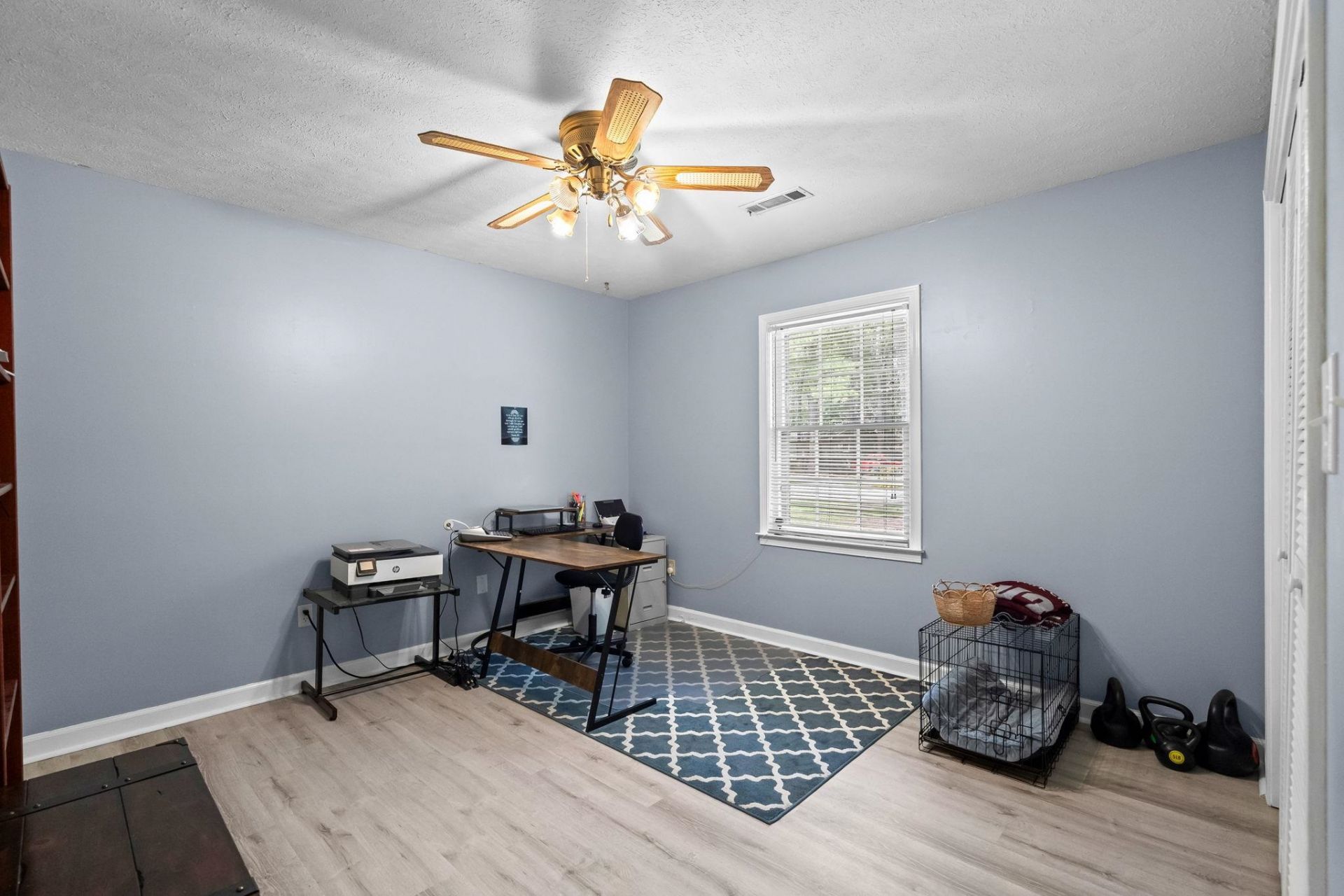 221 Hunters Rd.  Photo 26