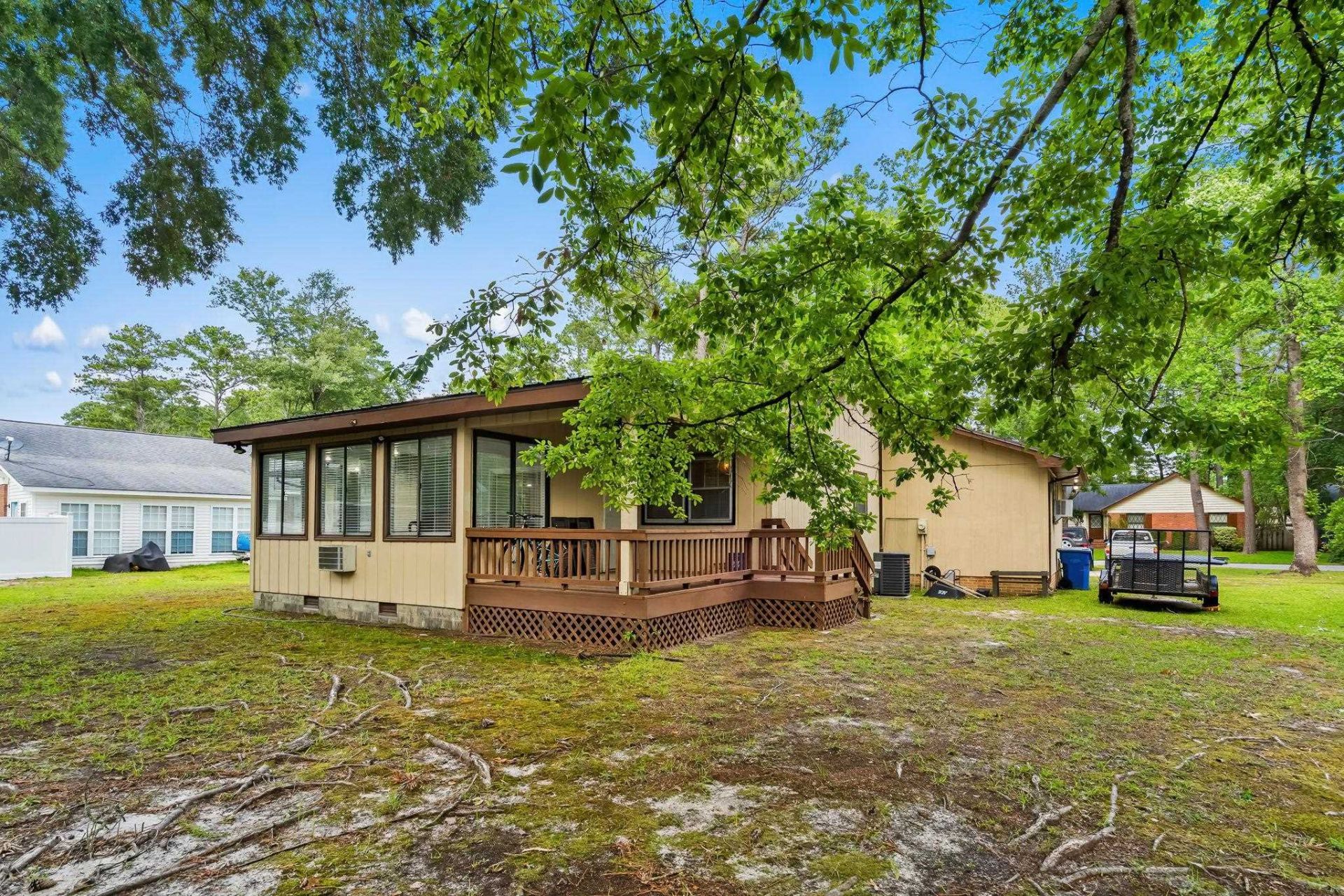 221 Hunters Rd.  Photo 37