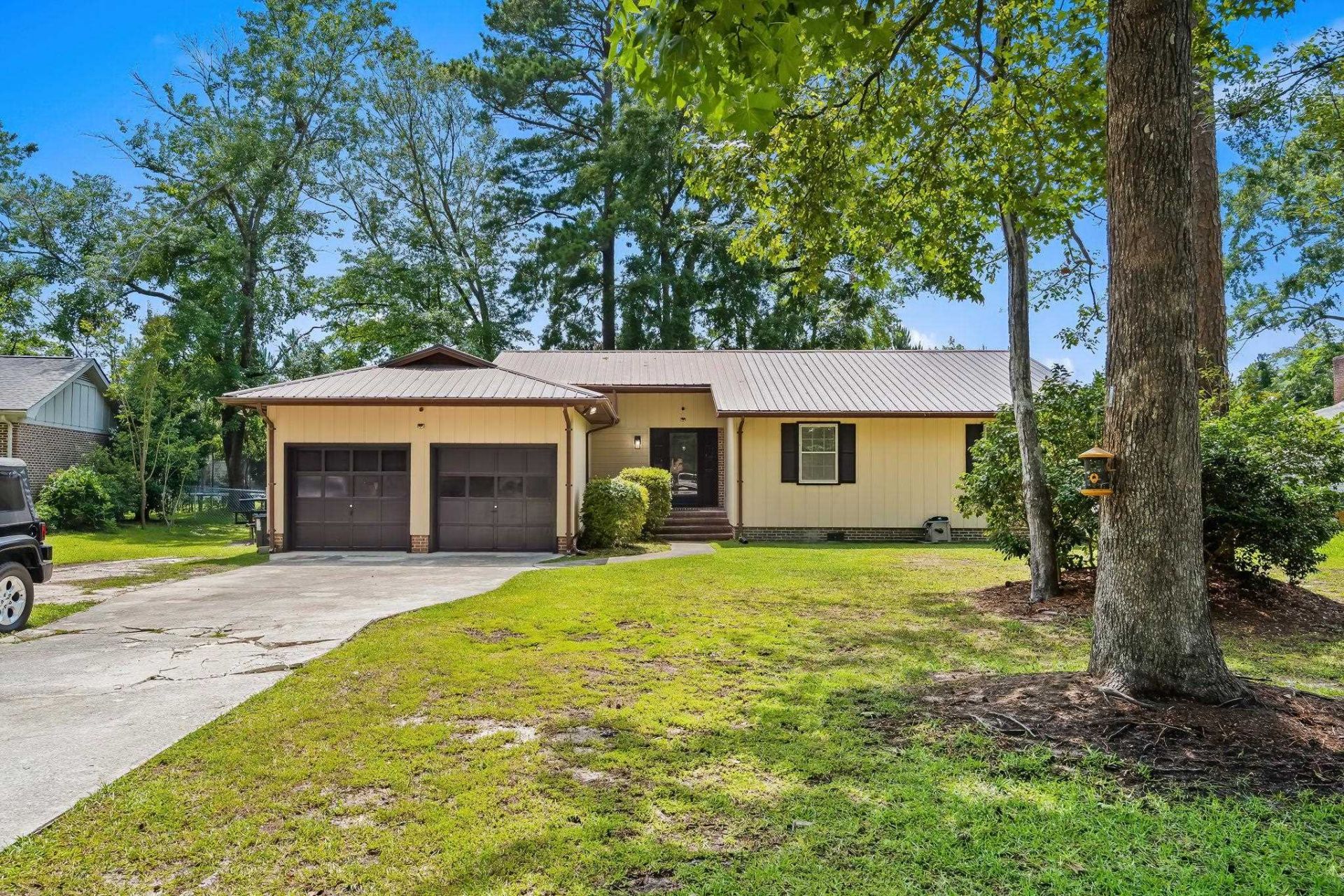 221 Hunters Rd.  Photo 40