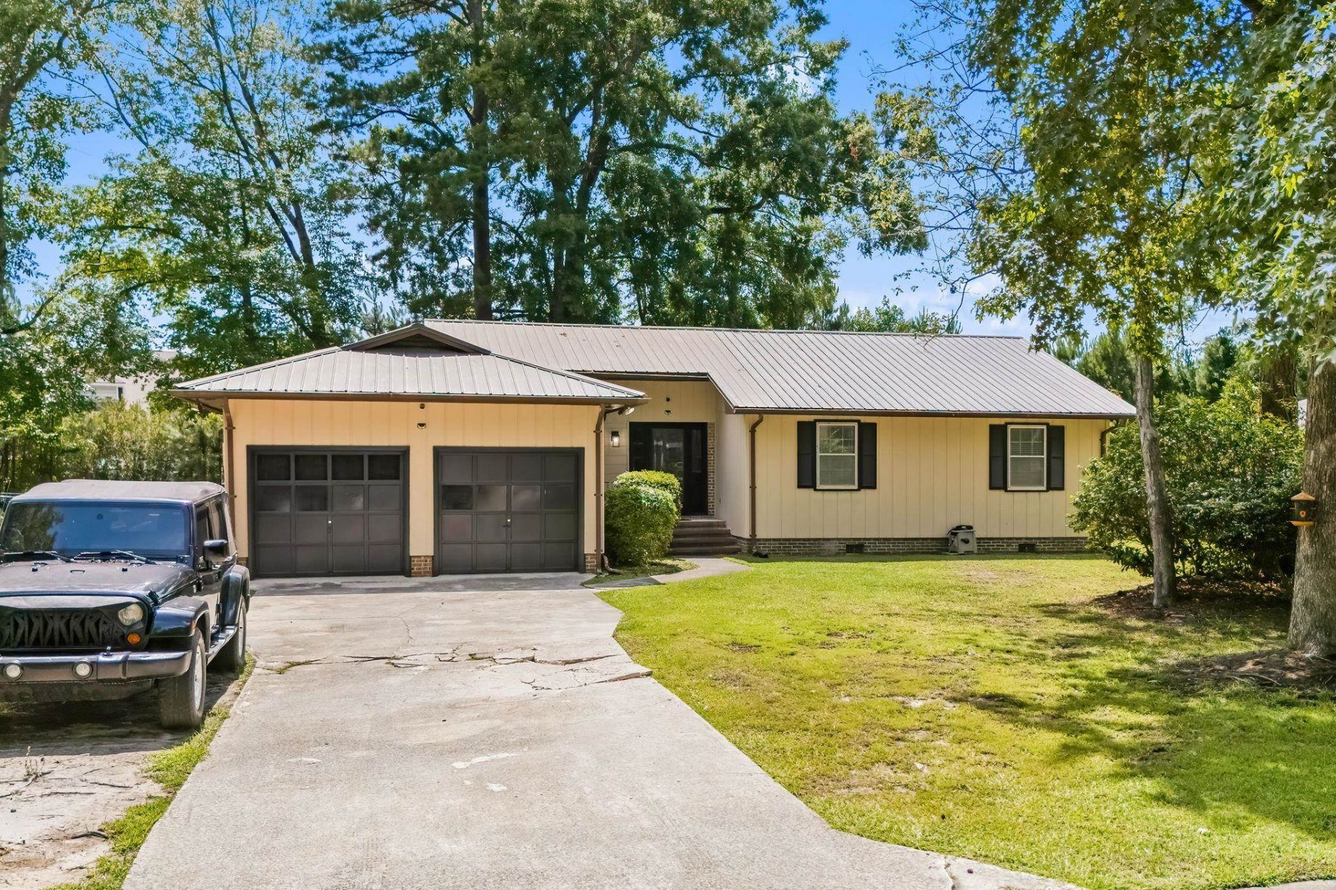 221 Hunters Rd.  Photo 42