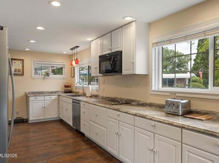 7777 Lakeside Drive, Reno, NV 89511 Photo