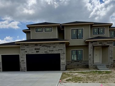 5719 N 199th Street, Elkhorn, NE 68022