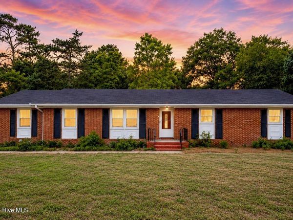 3202 College Road S, Wilmington, NC 28412