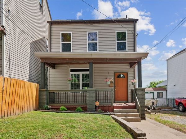 3003 Cobden St , Pittsburgh, PA 15203