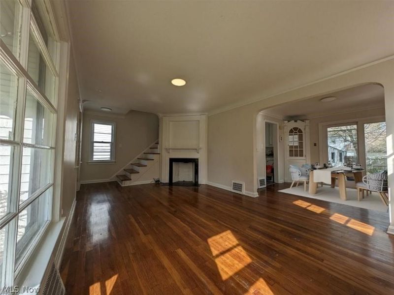 18707 Shawnee Avenue, Cleveland, OH 44119 Photo 8