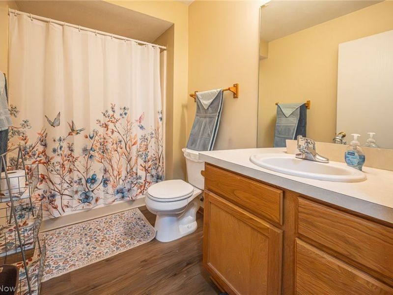 786 N Creek Drive, Unit 786, Painesville, OH 44077 Photo 12