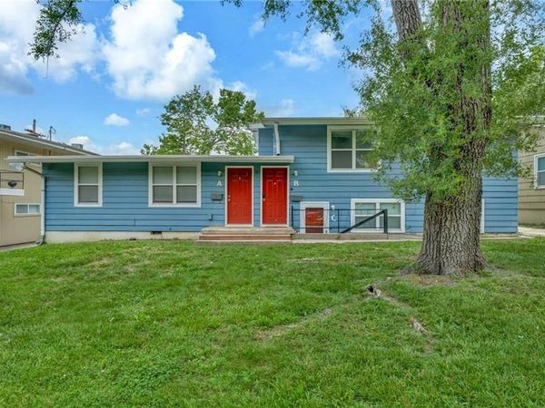 610 W 25th Street, Lawrence, KS 66046