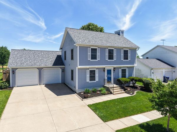 2722 Somerset Drive , Ames, IA 50010