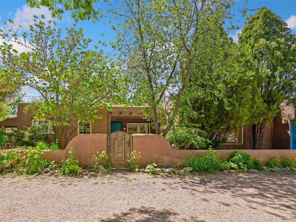 513 Plaza Balentine , Santa Fe, NM 87501