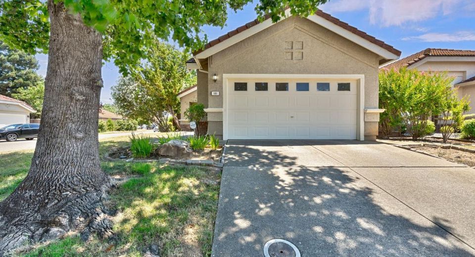 101 Sedgeford Way, Folsom, CA 95630 Photo