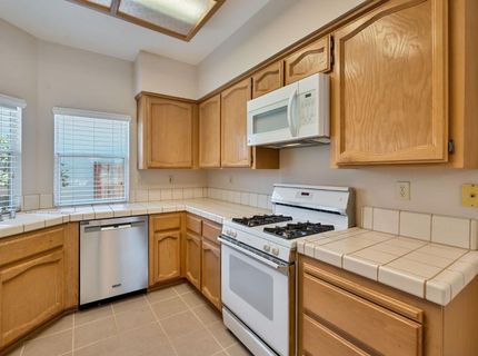 101 Sedgeford Way, Folsom, CA 95630 Photo