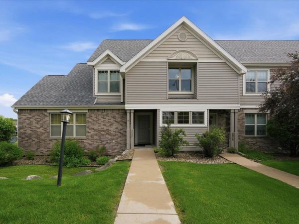 3027 Stratton Way, Madison, WI 53719