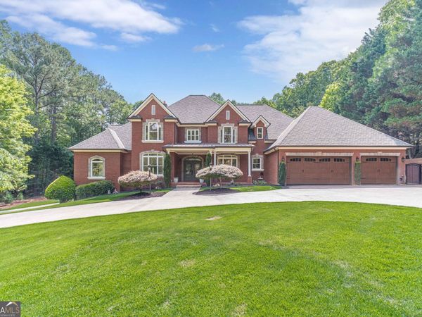 2431 Rabbit Farm Circle, Loganville, GA 30052