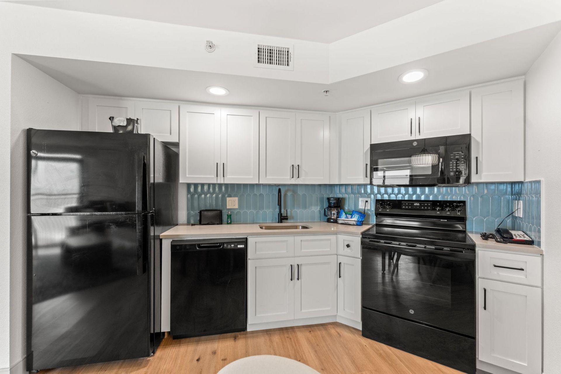 7100 N Ocean Blvd. Photo 11