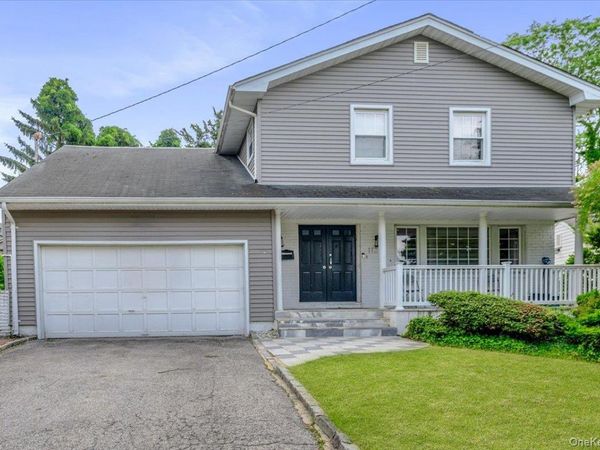 1127 Fordham Lane , Woodmere, NY 11598