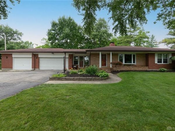 7651 Peters Pike, Butler Township, OH 45414