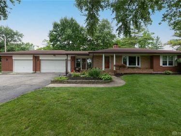 7651 Peters Pike, Butler Township, OH 45414