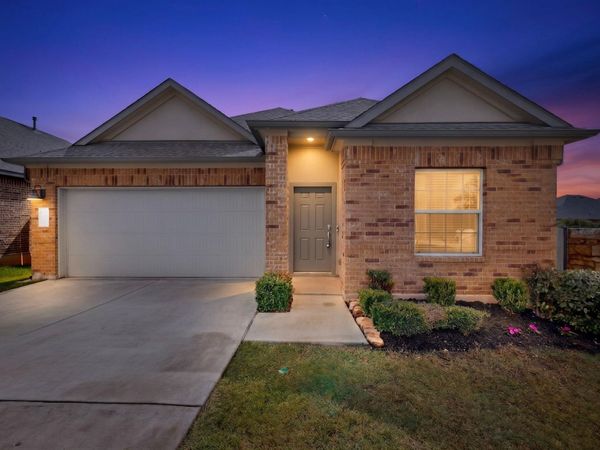 941 Legends LN, Georgetown, TX 78628