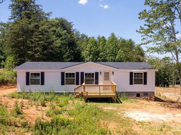 5358 Hope Road , Vale, NC 28168