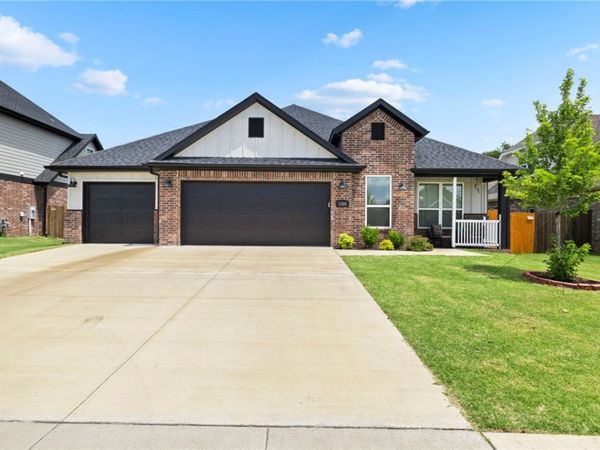 5300 SW Tea Olive Lane , Bentonville, AR 72713