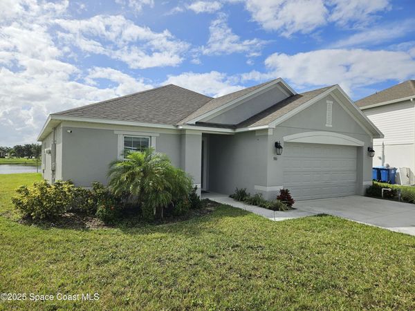 586 Cooper Court SW , Palm Bay, FL 32908