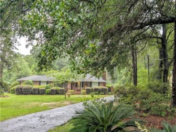 436 Byron Avenue E, Mobile, AL 36609