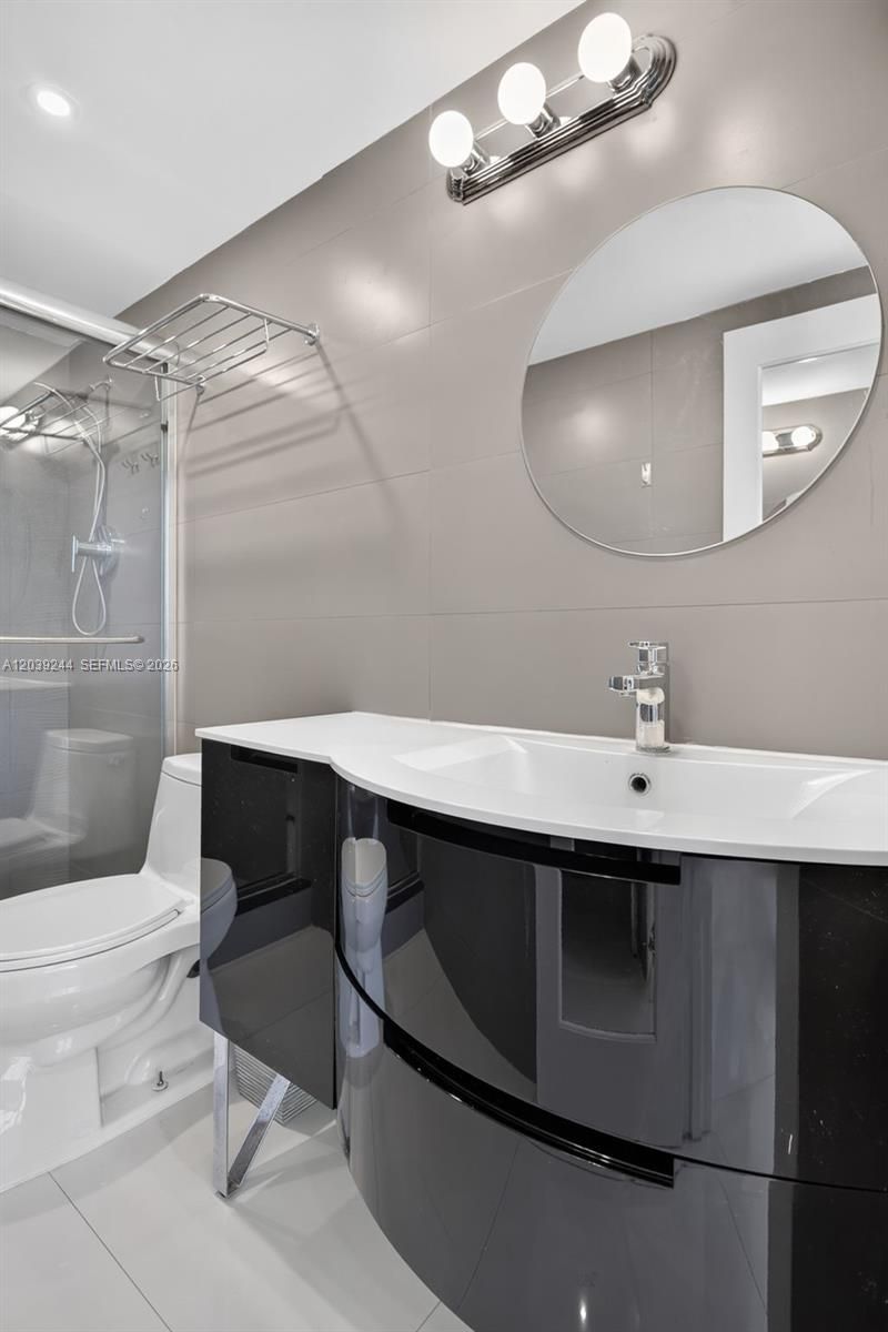 10275 Collins Ave, Unit 1521, Bal Harbour, FL 33154 Photo