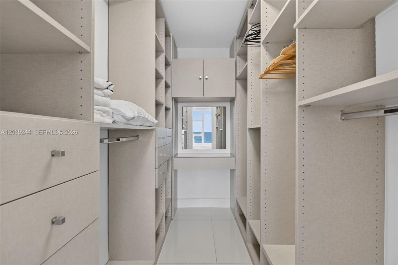 10275 Collins Ave, Unit 1521, Bal Harbour, FL 33154 Photo