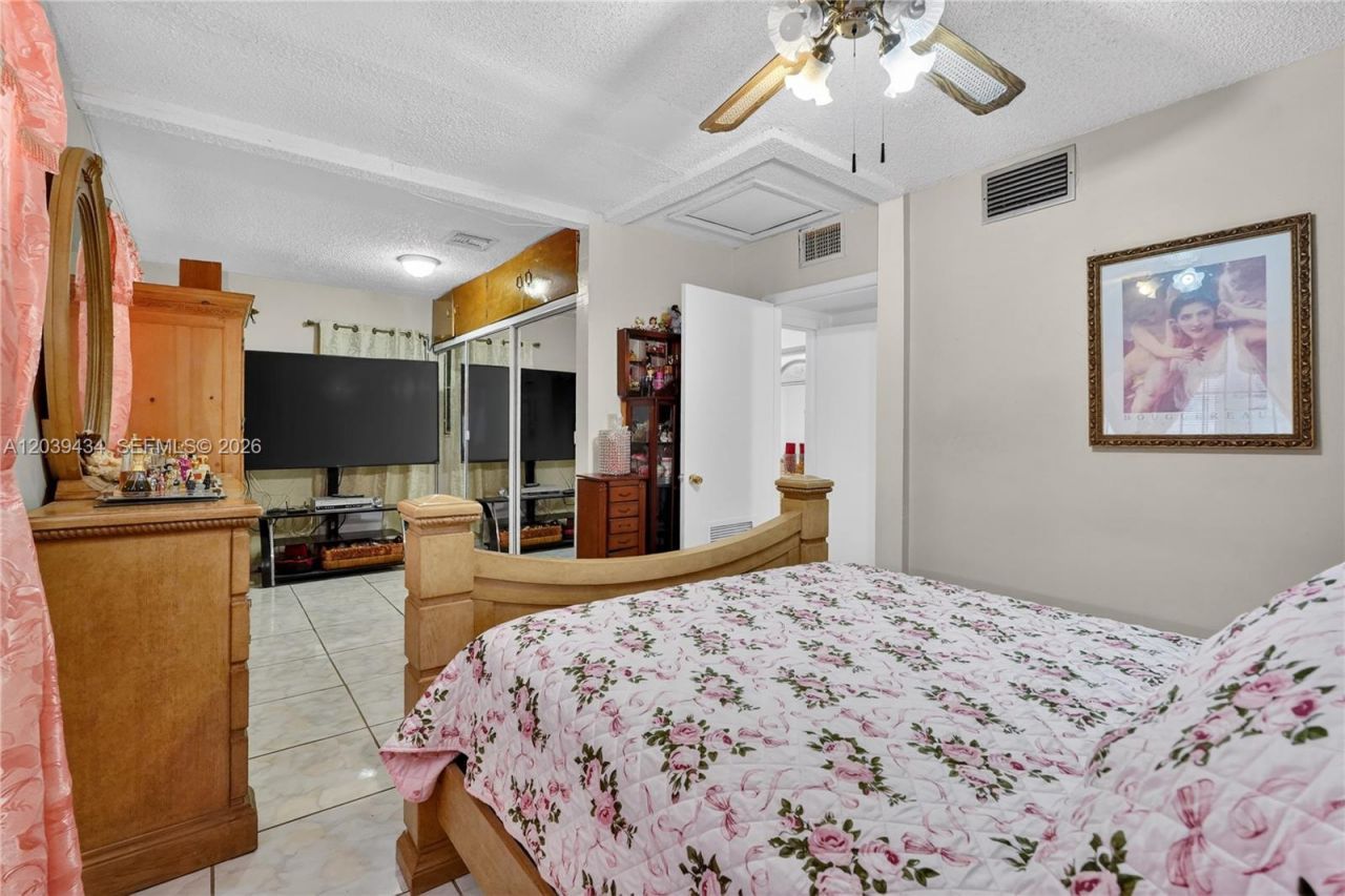 Please Call For Address, Miami, FL 33147 Photo