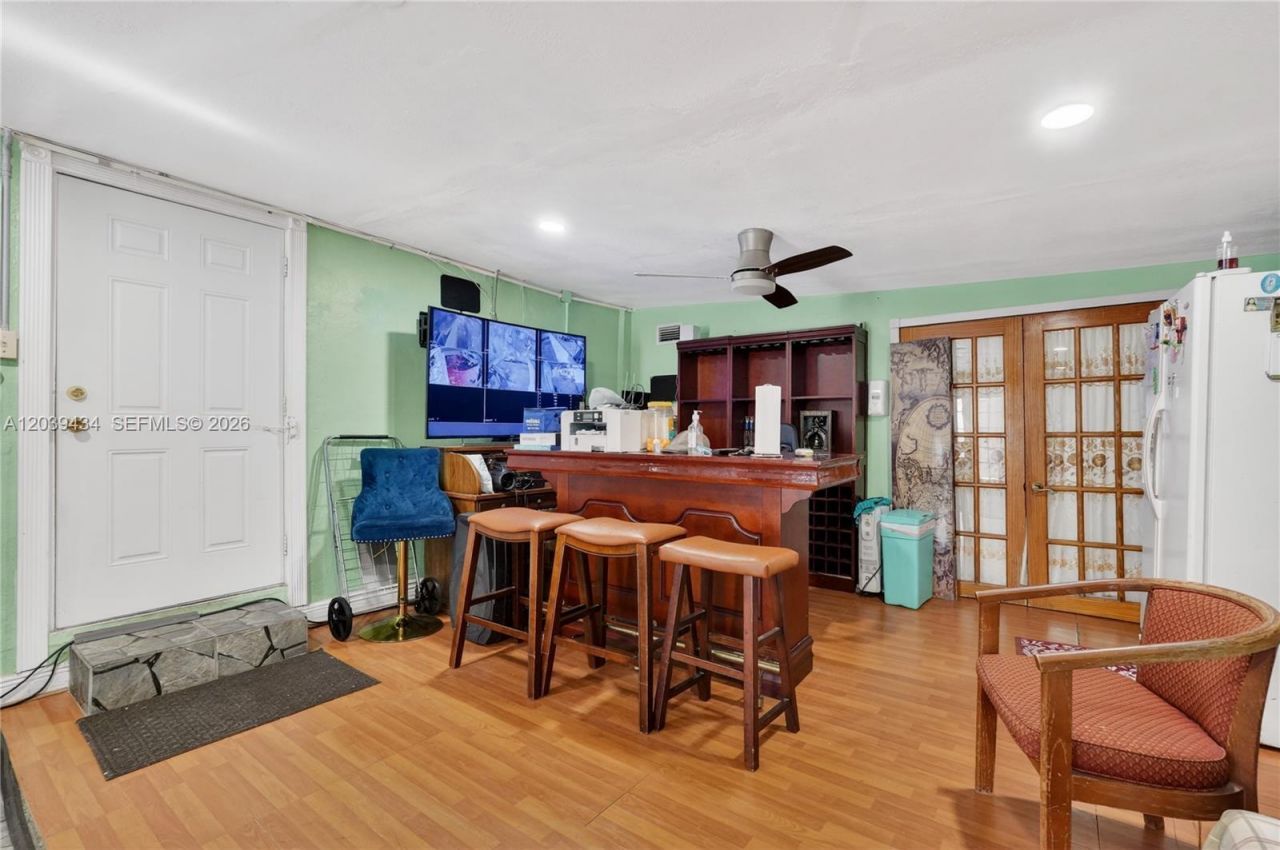 Please Call For Address, Miami, FL 33147 Photo