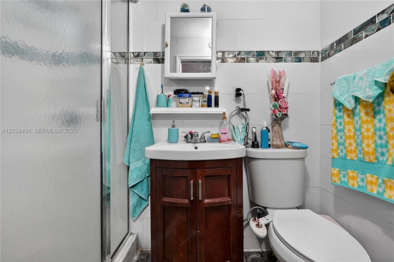Please Call For Address, Miami, FL 33147 Photo