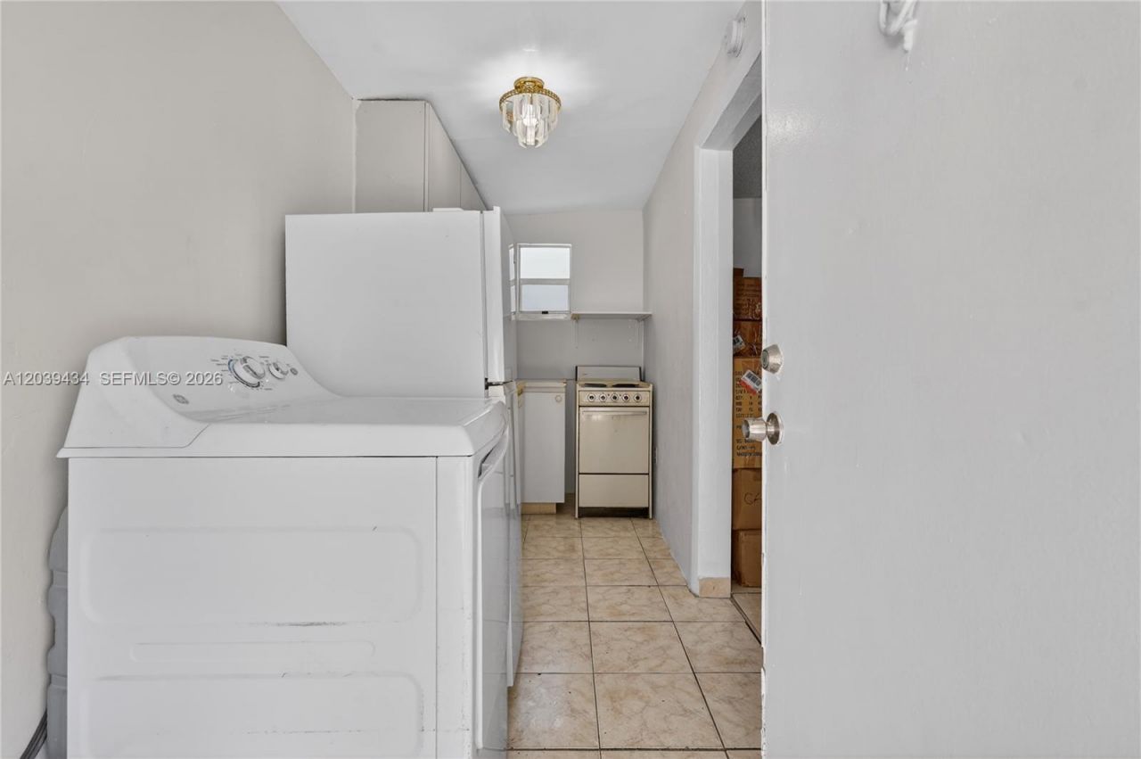 Please Call For Address, Miami, FL 33147 Photo