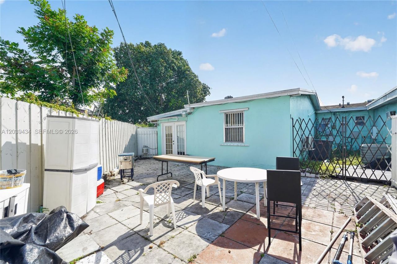 Please Call For Address, Miami, FL 33147 Photo