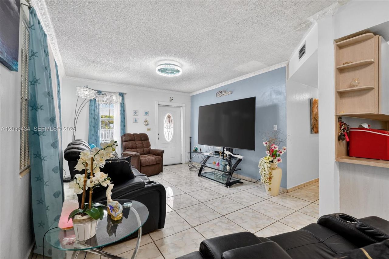 Please Call For Address, Miami, FL 33147 Photo