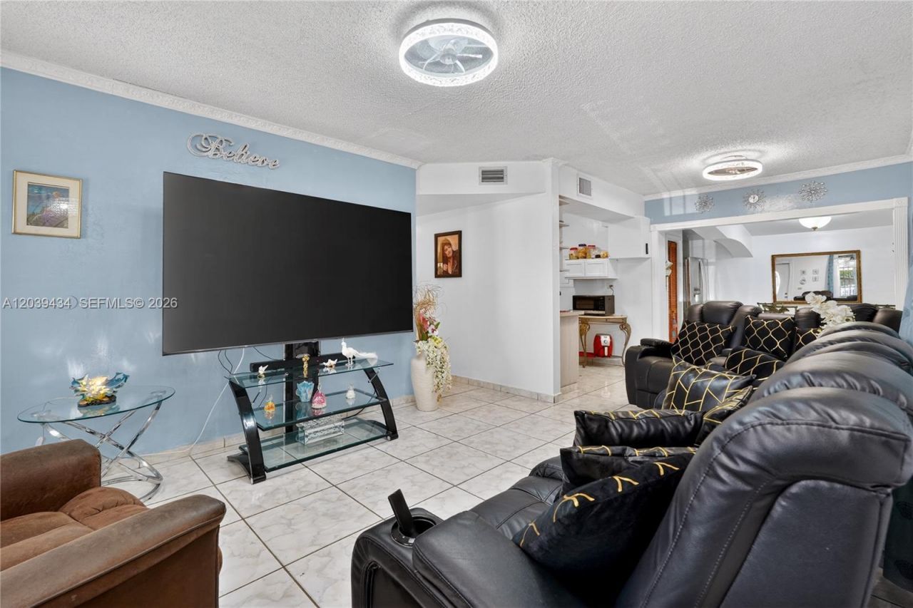 Please Call For Address, Miami, FL 33147 Photo