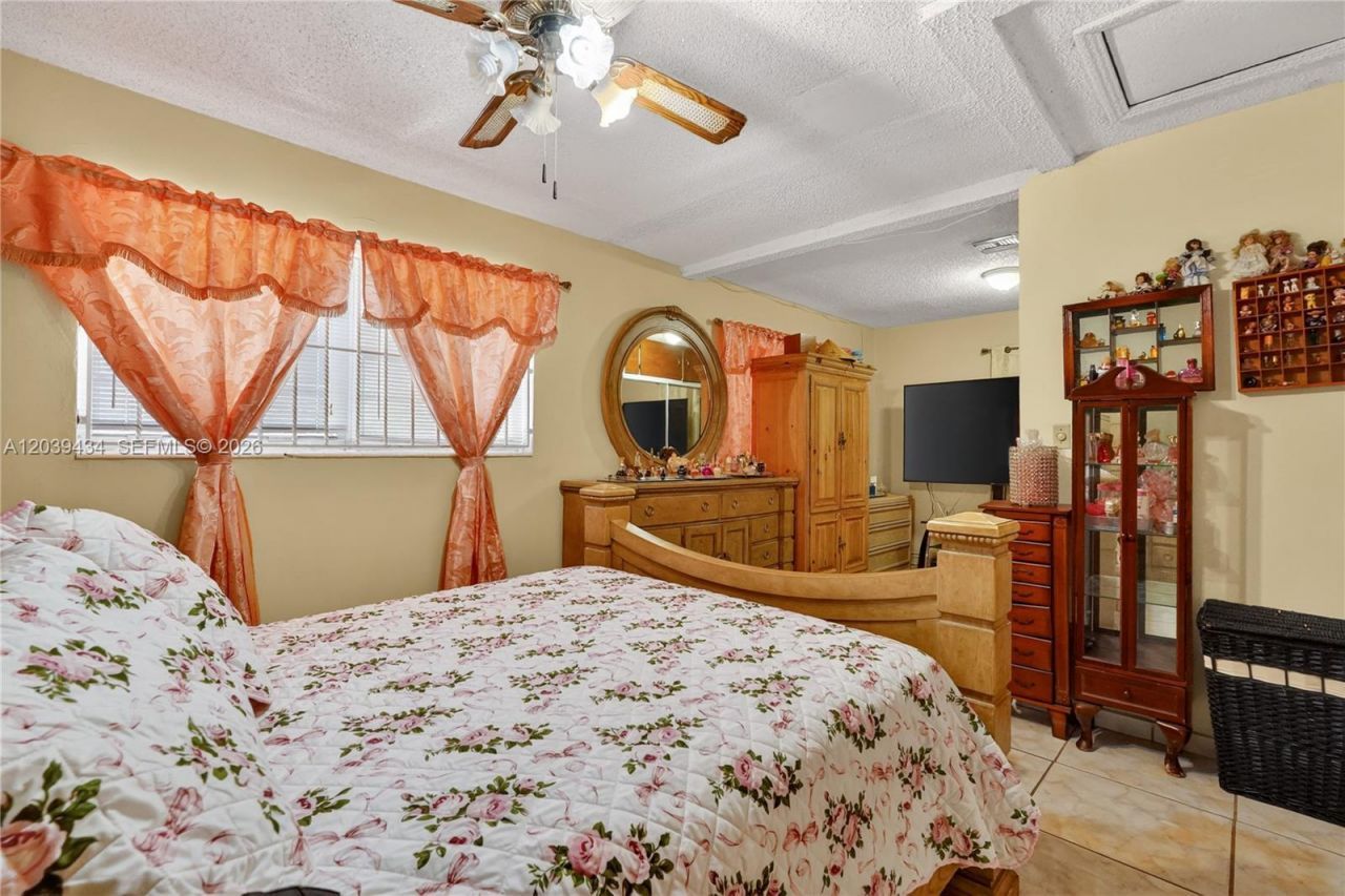 Please Call For Address, Miami, FL 33147 Photo