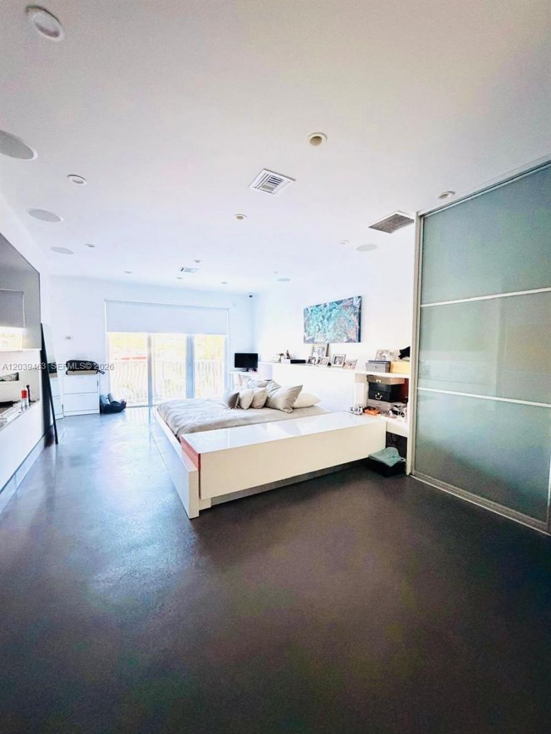 21025 NE 38th , Unit 81, Aventura, FL 33180 Photo
