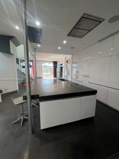 21025 NE 38th , Unit 81, Aventura, FL 33180 Photo