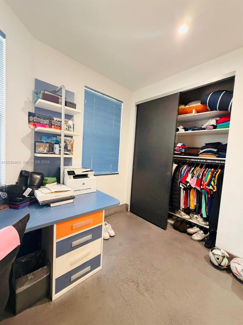 21025 NE 38th , Unit 81, Aventura, FL 33180 Photo