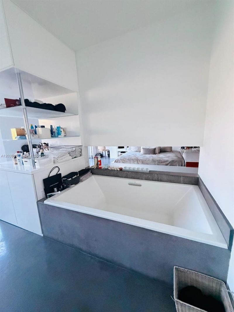 21025 NE 38th , Unit 81, Aventura, FL 33180 Photo
