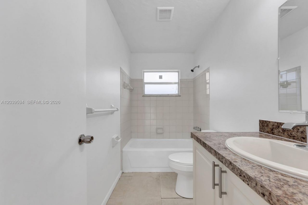 2610 Riverland Dr, Unit A, Fort Lauderdale, FL 33312 Photo
