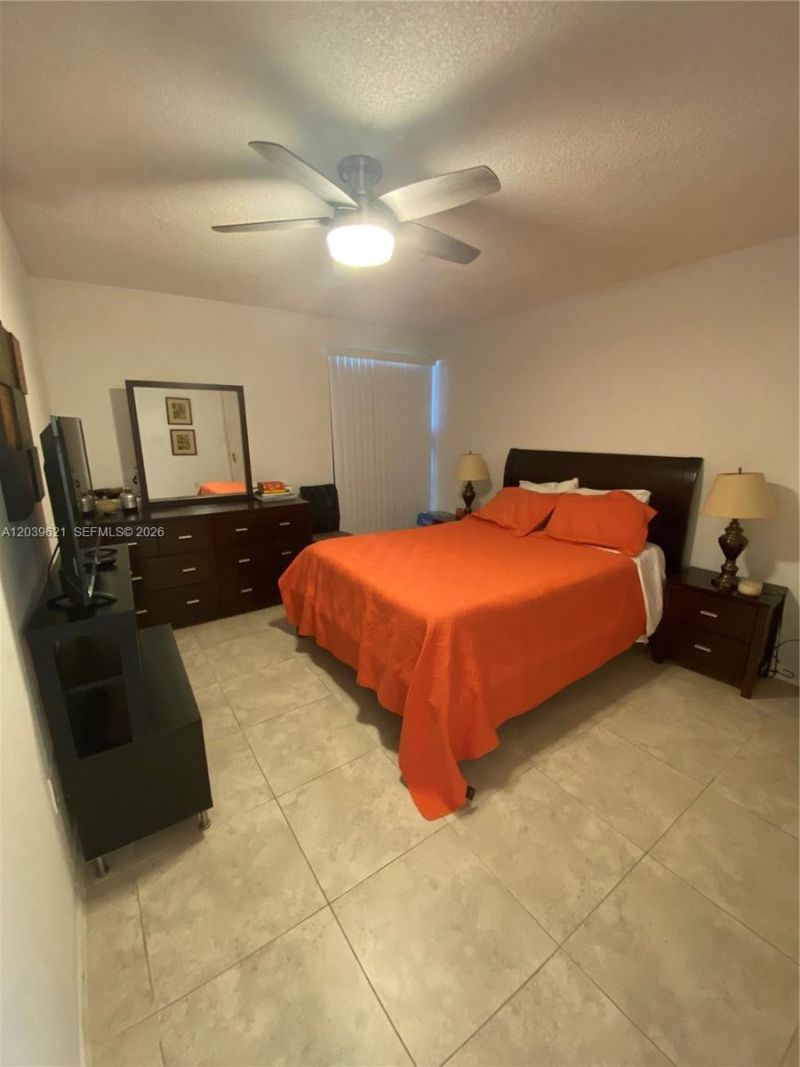 200 177th Dr , Unit 216, Sunny Isles Beach, FL 33160 Photo